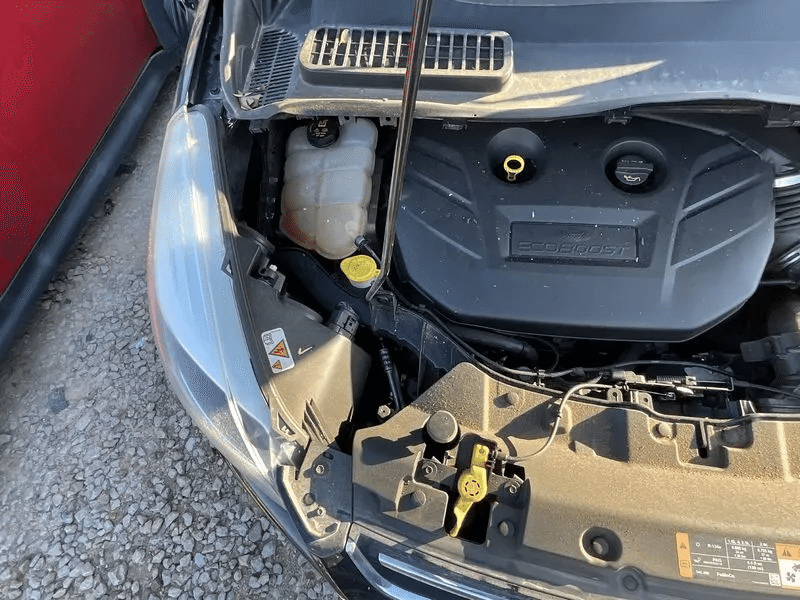 2014 Ford Escape At, 2.0l, 4x4, thru 04/19/14 Used Engine 2