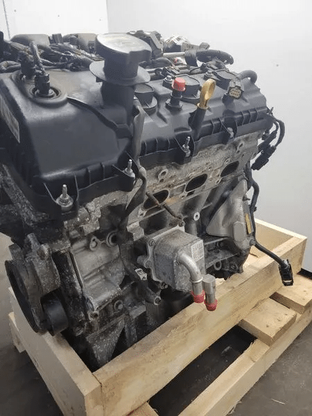2011 Ford Explorer (3.5l, vin 8, 8th digit), oil cooler Used Engine 2