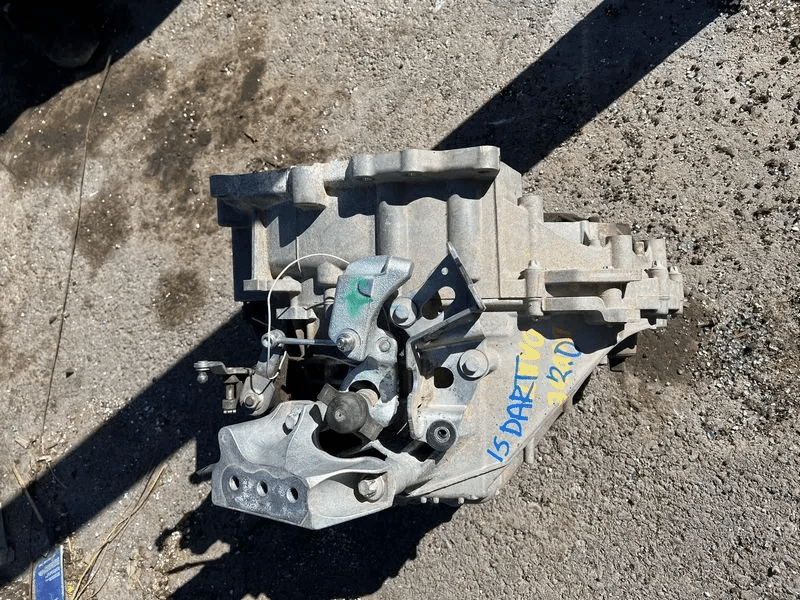 2015 Dodge Dart 2.4l Vin B 8th Digit Engine Id Ed6 Federal Used Transmission 3