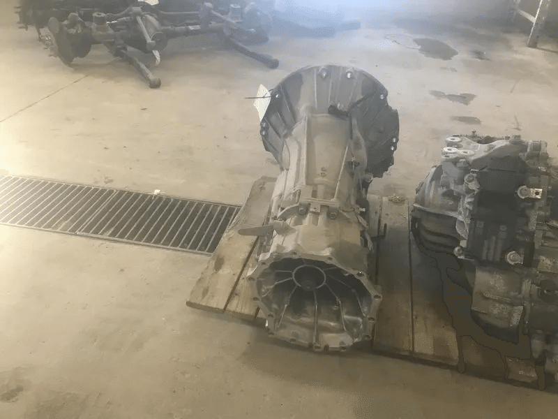 2010 Nissan Pathfinder At, 4.0l (6 cylinder), 4x4, w/o auto on transfer case switch; s Used Transmission 2