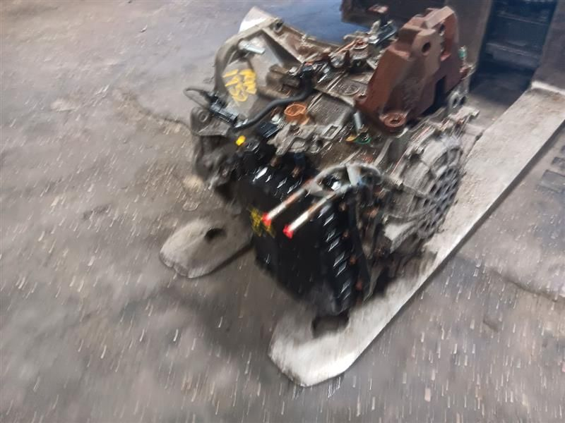 2005 Kia MAGENTIS 2.7L V6 Used Transmission