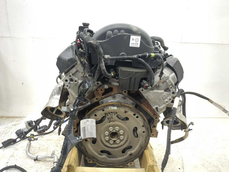 2020 Chevy SILVERADO 2500 (6.6L), gasoline (VIN 7, 8th digit, opt L8T) Used Engine