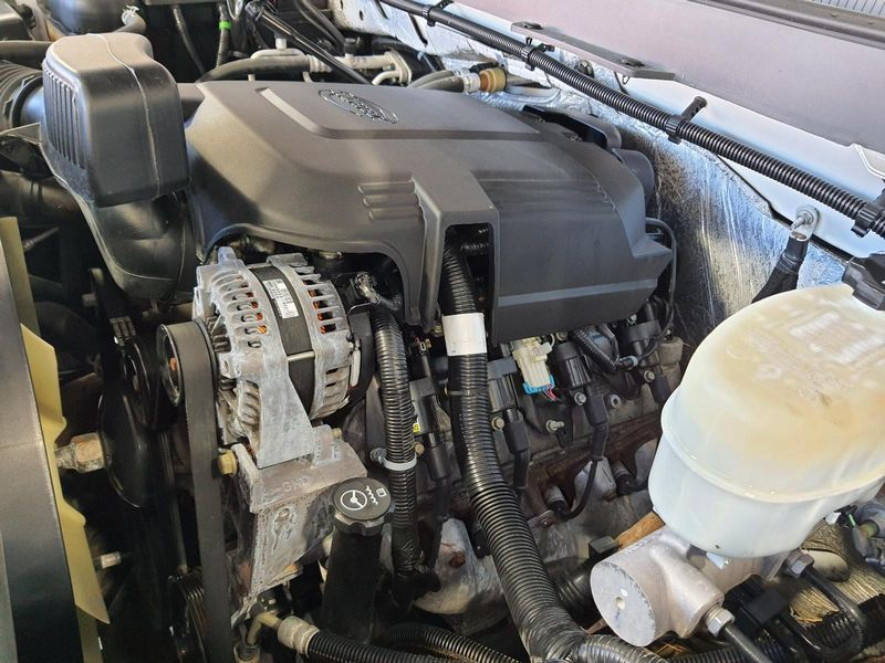 2016 Chevy SILVERADO 2500 6.0L, gasoline (VIN G, 8th digit, opt L96) Used Engine