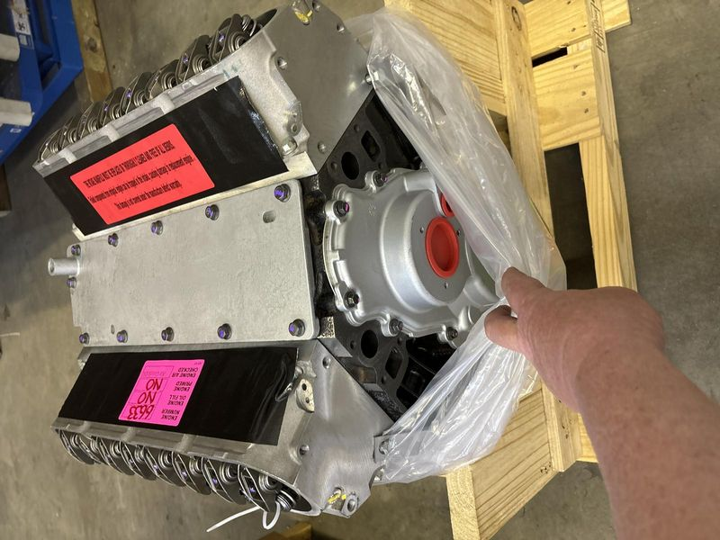 2009 Chevy SUBURBAN 2500 (6.0L, VIN K, 8th digit, opt LY6) Used Engine