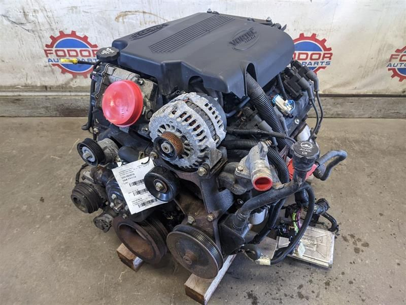 2004 Chevy SUBURBAN 2500 8.1L (VIN G, 8th digit) Used Engine
