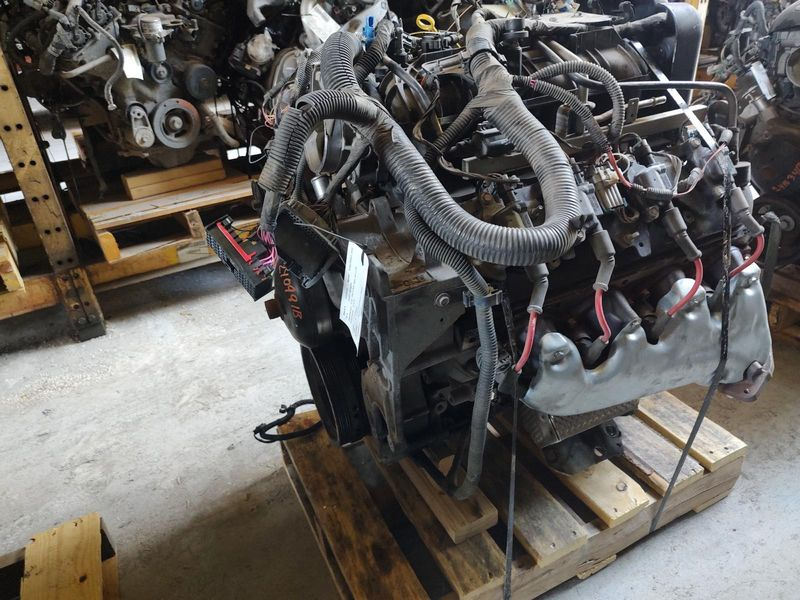 2008 Chevy SUBURBAN 1500 5.3L, VIN 3 (8th digit, opt LC9) Remanufacture Engine