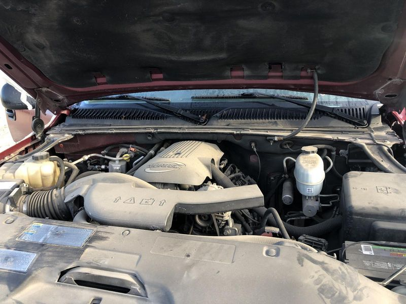 2005 Chevy TAHOE 5.3L, VIN T (8th digit) Used Engine