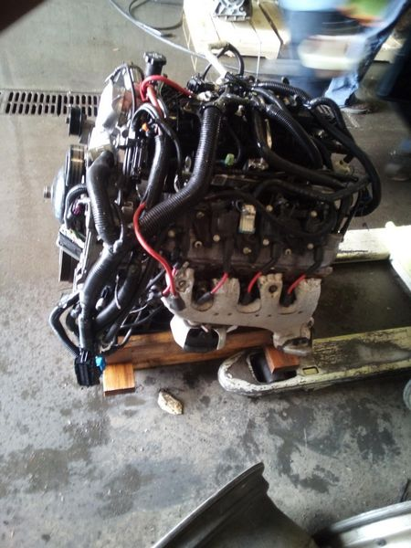 2007 Chevy TRAILBLAZER 6.0L (VIN H, 8th digit, opt LS2) Used Engine