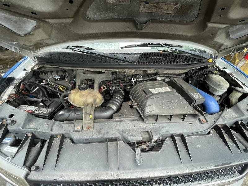 2009 Chevy EXPRESS 1500 6.6L (VIN 6, 8th digit, opt LMM) Used Engine