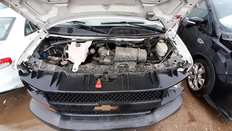 2011 Chevy EXPRESS 1500 5.3L (VIN 4, 8th digit, opt LMF) Used Engine