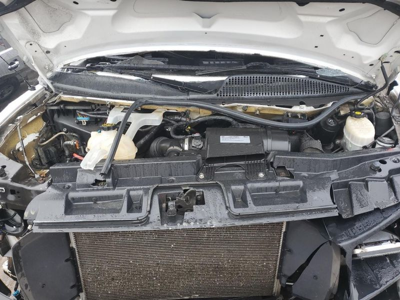 2017 Chevy EXPRESS 2500 2.8L (VIN 1, 8th digit, opt LWN) Used Engine