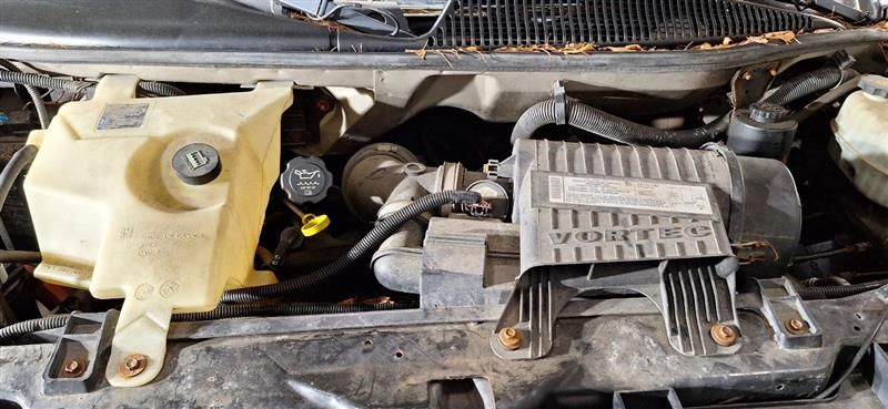 2007 Chevy EXPRESS 2500 4.8L (VIN V, 8th digit, opt LR4) Used Engine