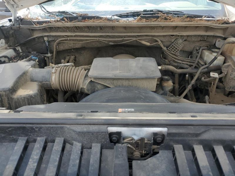 2023 Chevy SILVERADO 3500 (6.6L), gasoline (VIN 7, 8th digit, opt L8T) Used Engine