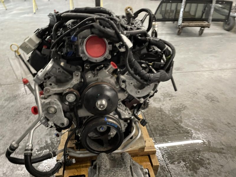 2020 Chevy SILVERADO 3500 (6.6L), gasoline (VIN 7, 8th digit, opt L8T) Used Engine