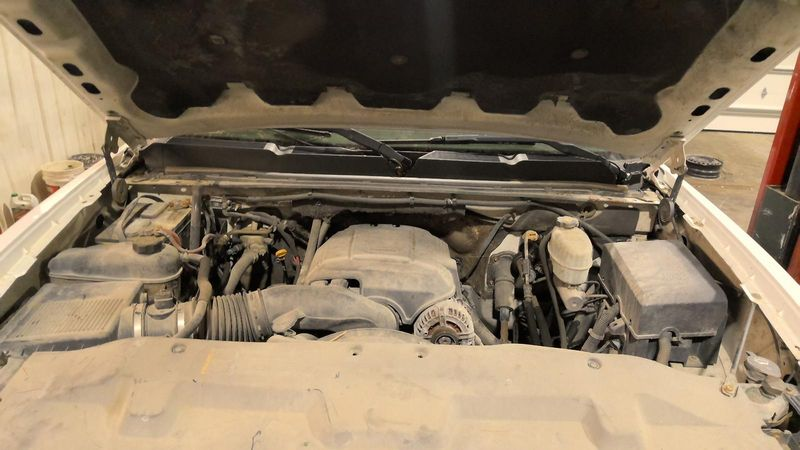 2008 Chevy SILVERADO 3500 6.0L (VIN K, 8th digit, opt LY6) Used Engine