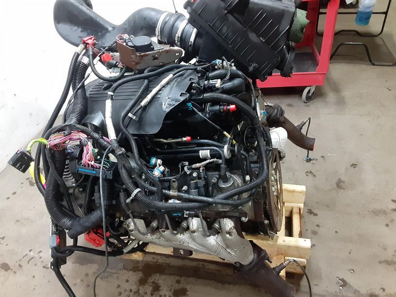 2004 Chevy SILVERADO 1500 5.3L, VIN T (8th digit) Used Engine