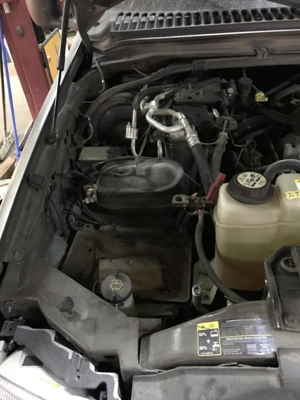 2005 Ford Excursion 6.8L (VIN S, 8th digit, 10-415), w/o EGR valve Used Engine