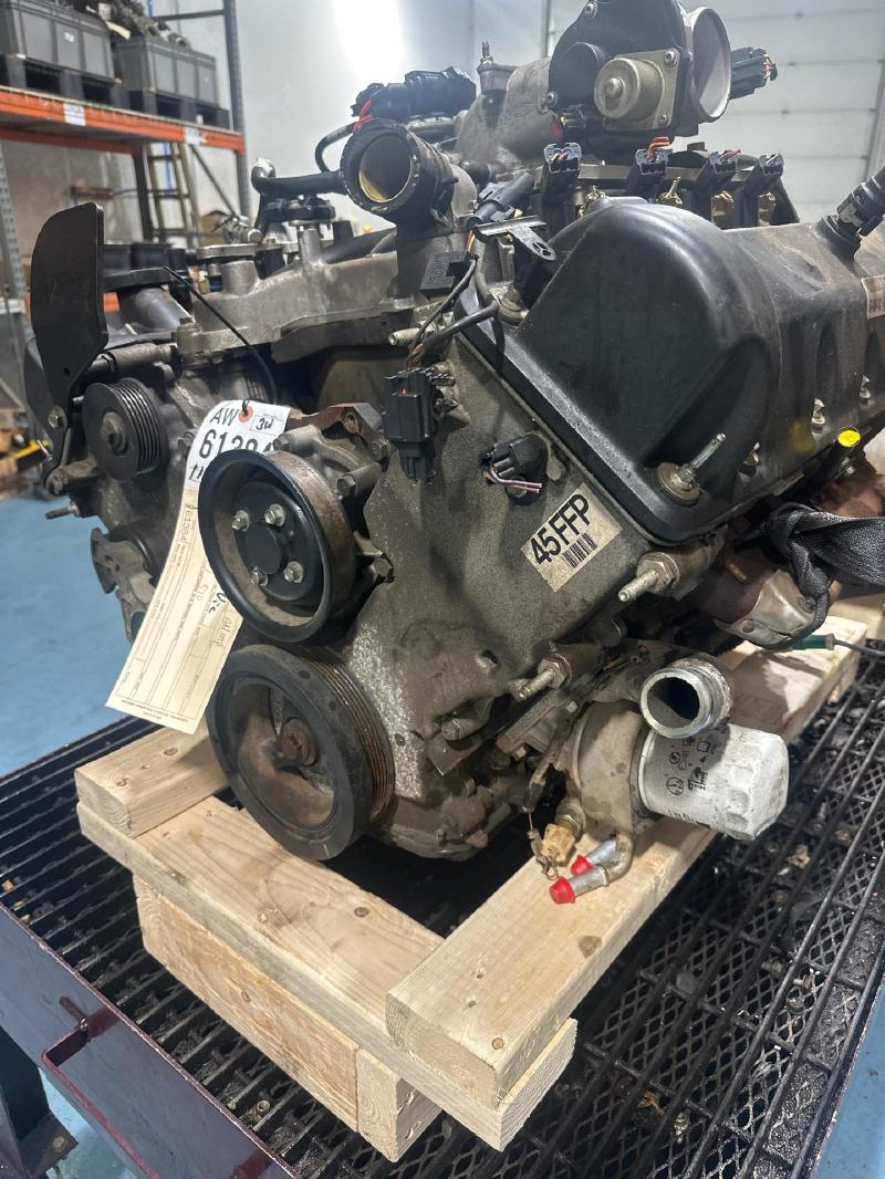 2010 Ford Crown Victoria (4.6L, VIN V, 8th digit, flex fuel), police package Used Engine