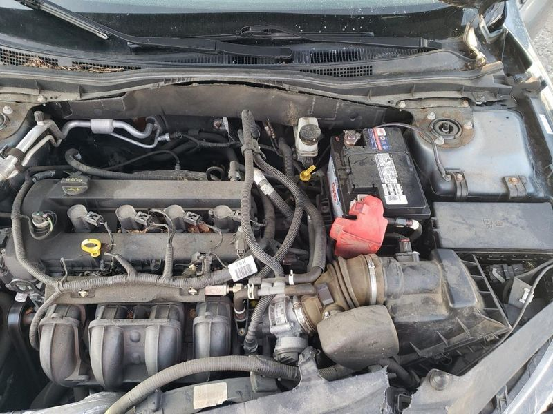 2012 Ford Fusion gasoline, 2.5L, VIN A (8th digit), oval variable valve timing solenoid connector Used Engine