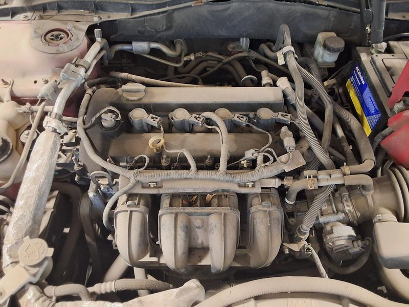 2012 Ford Fusion gasoline, 2.5L, VIN A (8th digit), rectangular variable valve timing solenoid connector Used Engine