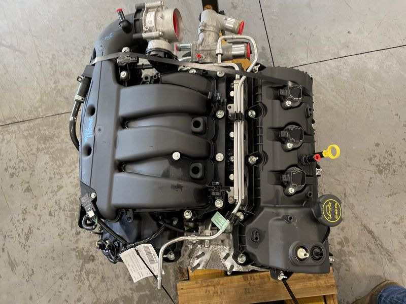 2017 Ford Taurus 3.5L, w/o turbo; (VIN 8, 8th digit), w/o oil cooler Used Engine