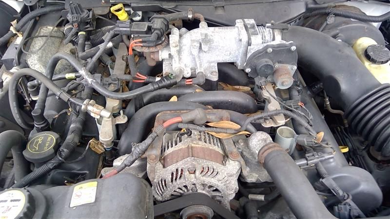 2007 Ford Crown Victoria (4.6L), VIN W (8th digit, gasoline), oil cooler Used Engine