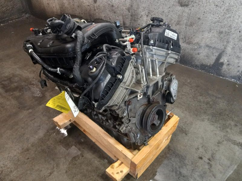 2014 Ford Taurus 3.5L, w/o turbo; (VIN 8, 8th digit), w/o oil cooler Used Engine