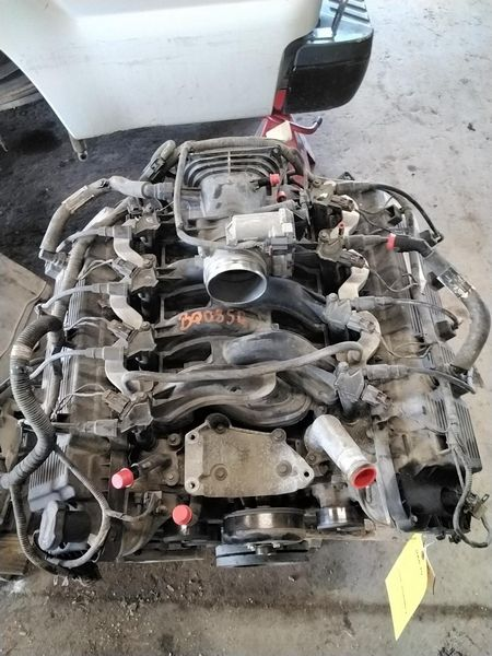 2015 Ford F-250 Super Duty 6.2L (VIN 6, 8th digit), gasoline Used Engine