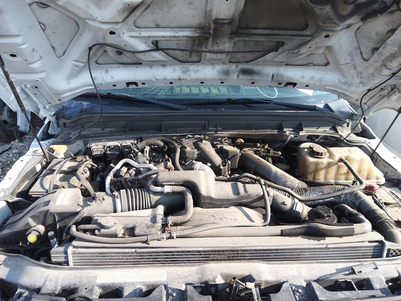 2016 Ford F-350 Super Duty 6.7L (VIN T, 8th digit, diesel), chassis cab Used Engine