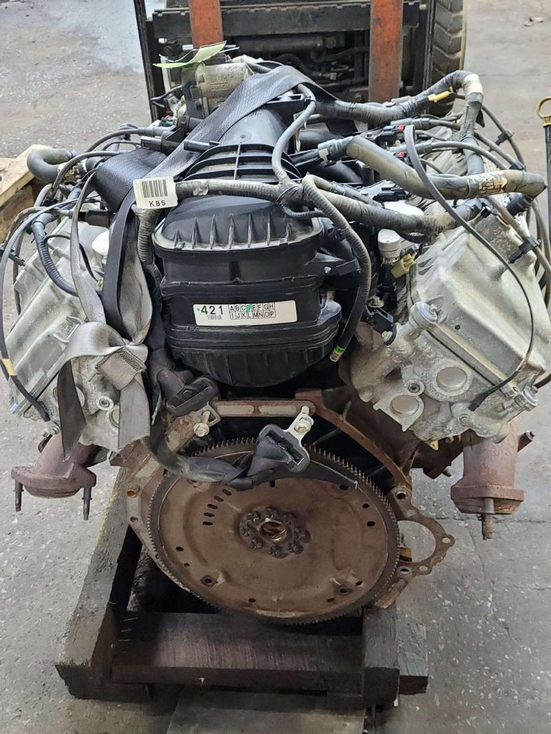 2013 Ford F-250 Super Duty 6.2L (VIN 6, 8th digit), gasoline Used Engine