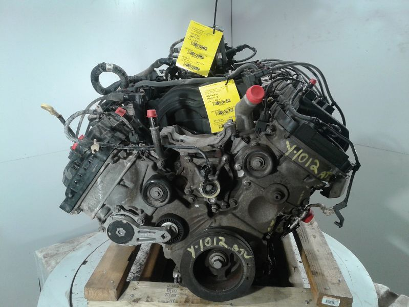 2015 Ford F-350 Super Duty 6.2L (VIN 6, 8th digit), gasoline Used Engine