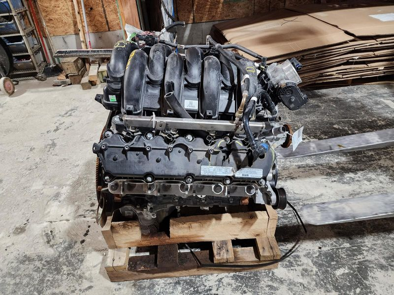 2021 Ford E-350 (7.3L), VIN K (8th digit, gasoline) Used Engine