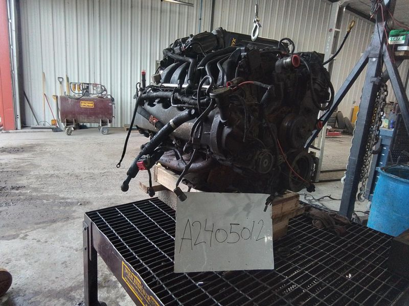 2005 Ford F-350 Super Duty 6.8L (VIN Y, 8th digit, 3V, 10-415) Used Engine