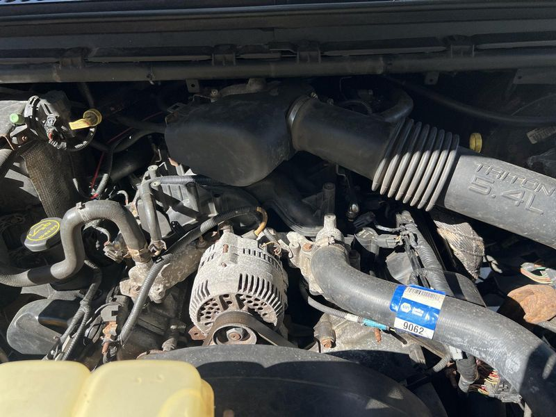 2004 Ford F-350 Super Duty 5.4L (VIN L, 8th digit, SOHC), EGR Used Engine