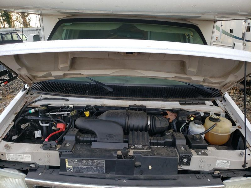 2004 Ford F-350 Super Duty 6.8L (VIN S, 8th digit, 10-415), w/o EGR valve Used Engine