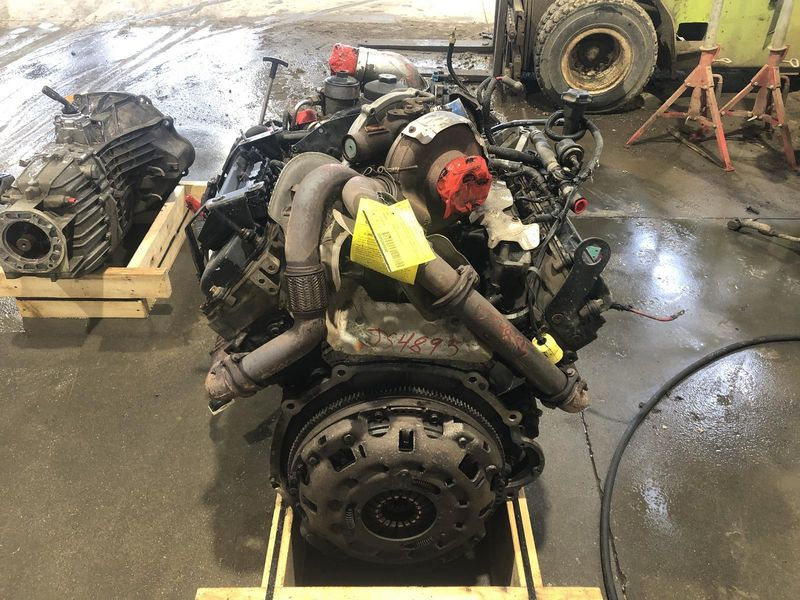 2004 Ford F-350 Super Duty 6.0L (VIN P, 8th digit, diesel), from 09/23/03, MT Used Engine