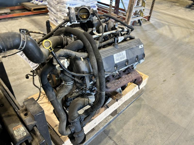 2013 Ford E-350 5.4L (VIN L, 8th digit), gasoline Used Engine