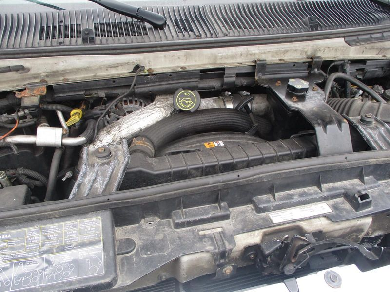 2009 Ford E-350 6.0L (VIN P, 8th digit, diesel) Remanufacture Engine