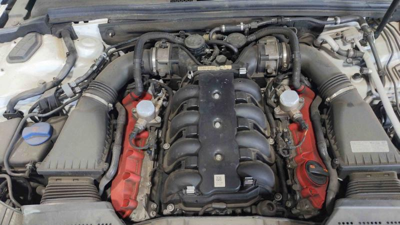 2013 Audi RS5 (4.2L, VIN 6, 5th digit) Used Engine