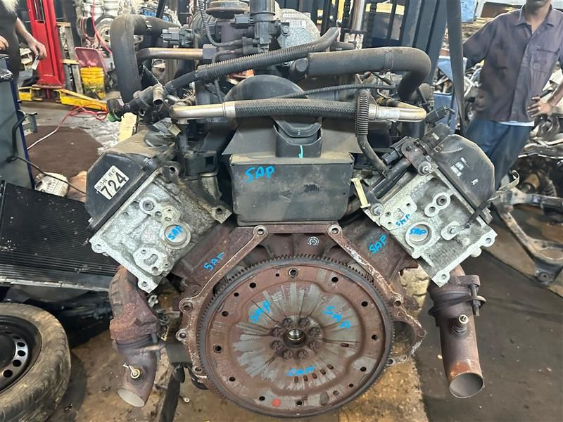 2004 Ford E-250 5.4L, VIN L (8th digit, gasoline), EGR valve Used Engine