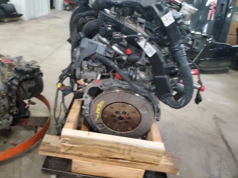 2018 Kia OPTIMA 2.0L, VIN E (8th digit, hybrid), gasoline Used Engine