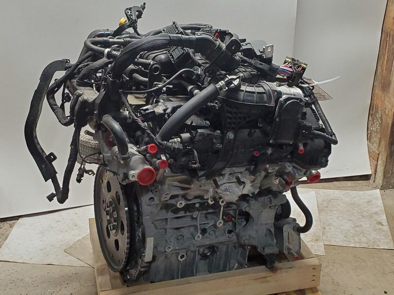 2020 Kia K900 (3.3L, AWD, VIN 6, 8th digit) Used Engine