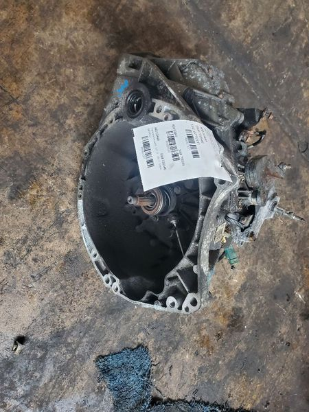 2009 NISSAN SENTRA MT, 2.0L Used Transmission