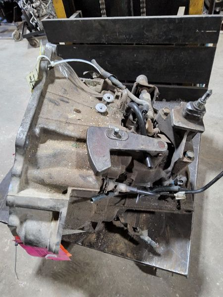 2009 NISSAN SENTRA MT, 2.5L, non-locking Used Transmission
