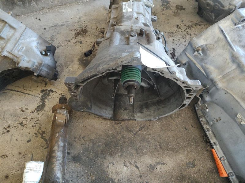 2013 Chevy CAMARO MT, (6 Speed), SS, opt M10 Used Transmission
