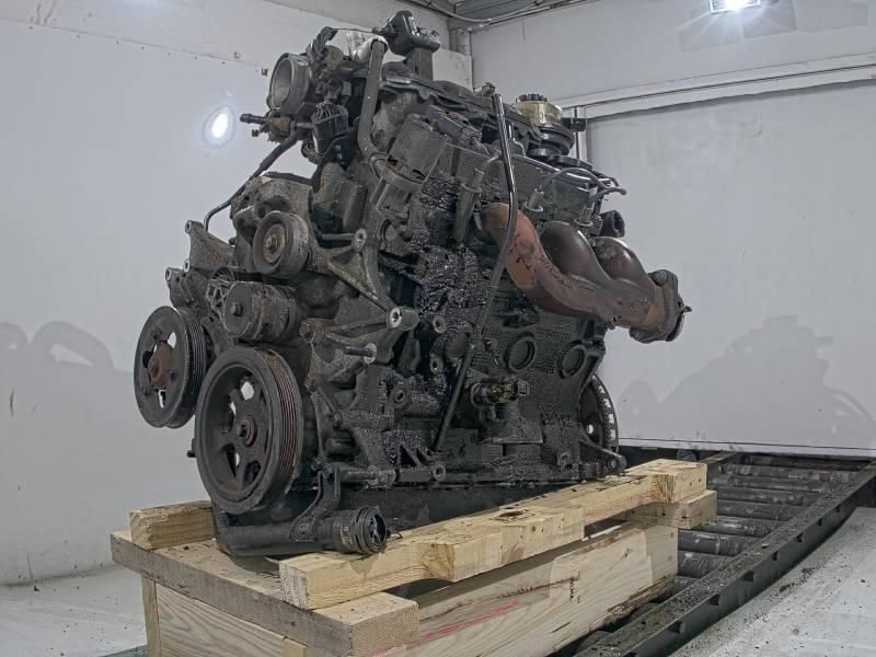 2005 DODGE CARAVAN 3.3L, VIN R (8th digit) Used Engine