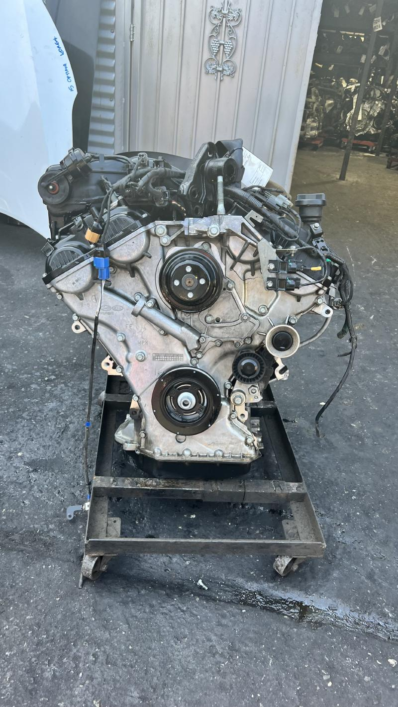 2018 Kia SEDONA (3.3L, VIN 1, 8th digit) Used Engine