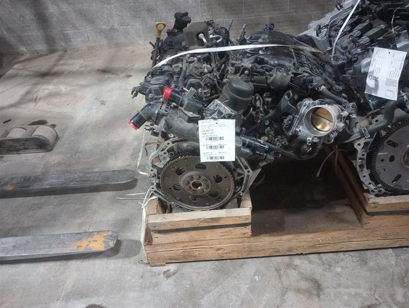 2015 Kia SEDONA (3.3L, VIN 1, 8th digit) Used Engine