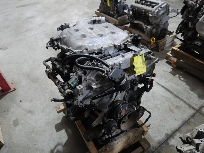 2004 NISSAN 350Z (3.5L, VIN A, 4th digit, VQ35DE), from 10/03 Used Engine
