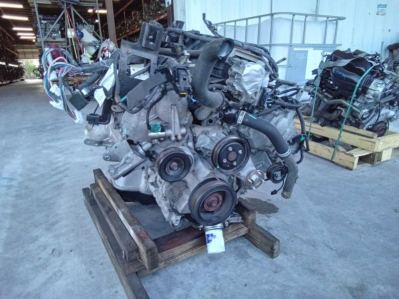 2015 NISSAN ARMADA (5.6L), VIN B (4th digit, flex fuel) Used Engine